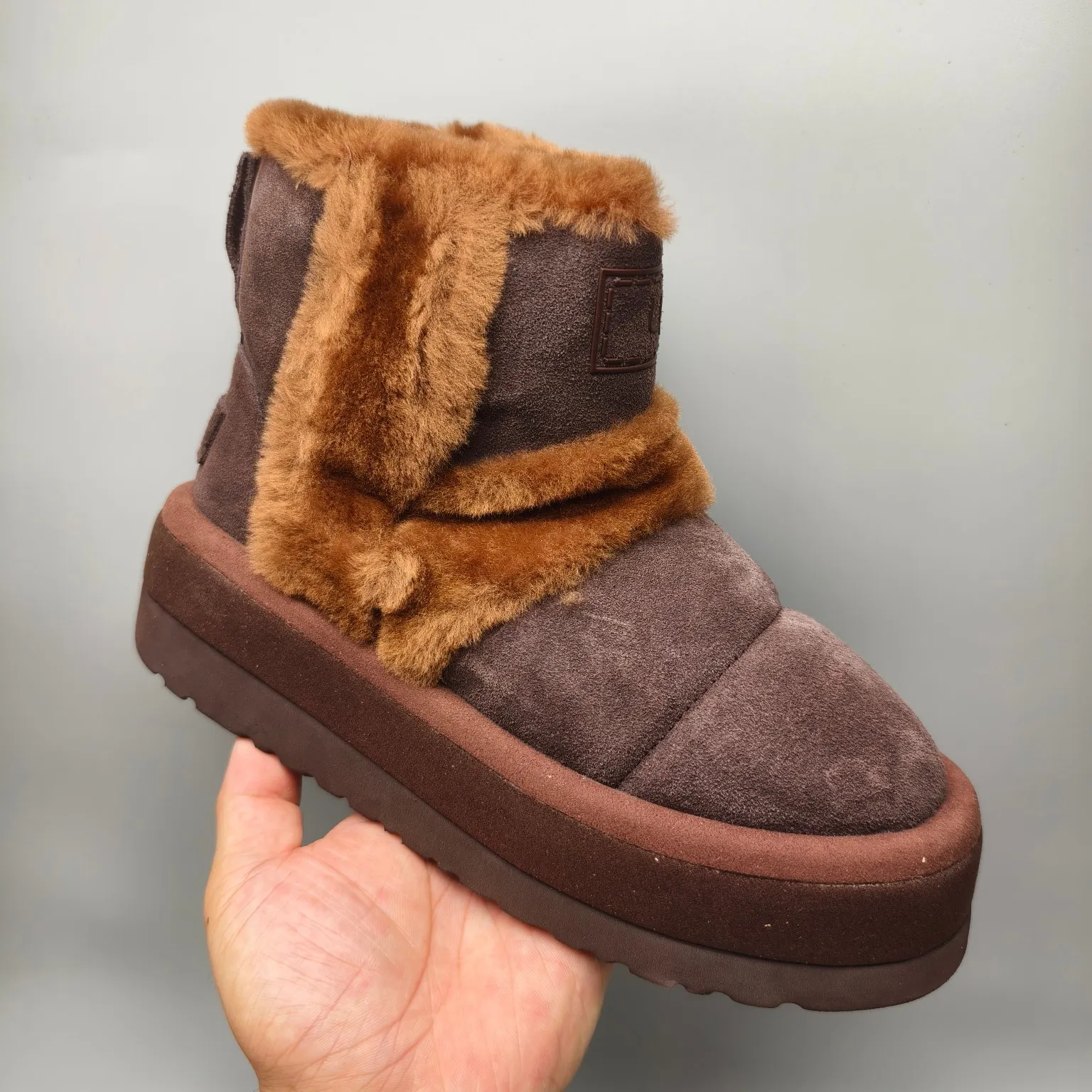 💰600 UGG sheepskin all-in-one snow boots 3316 caterpillar thick-soled mid-top casual shoes Color: Maroon Chocolate Size: 35-41